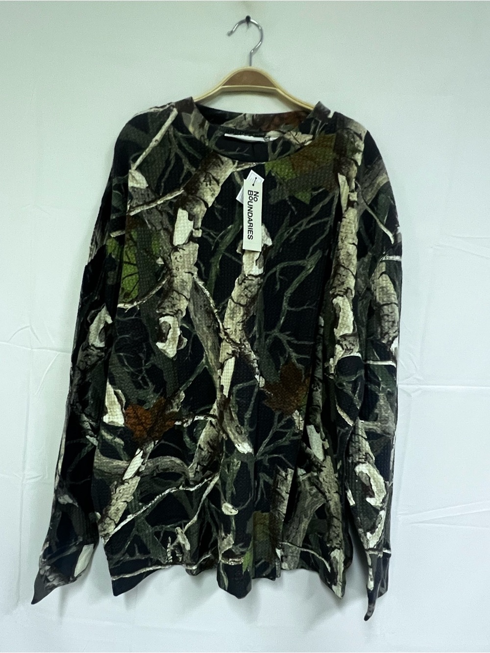 NEW No Boundaries Oversized Crewneck Sweatshirt with Long Sleeves size: XL